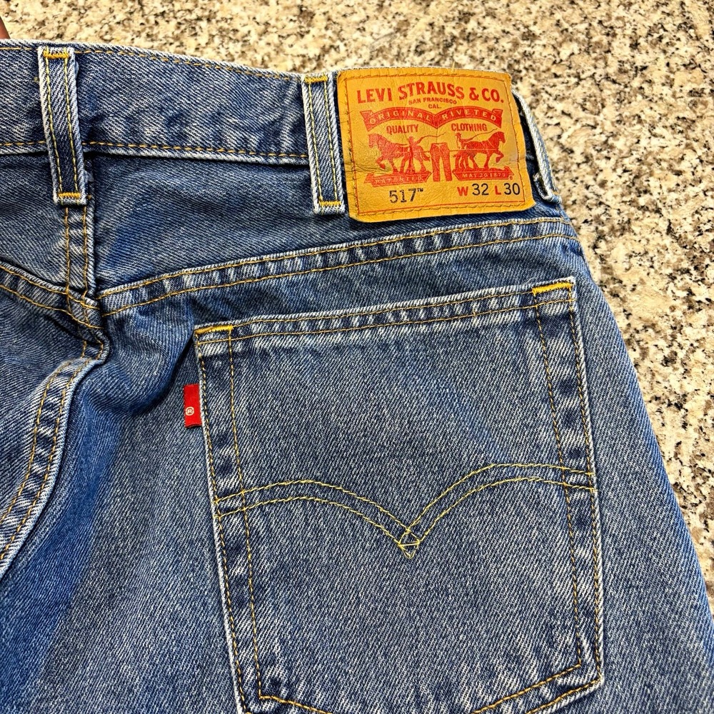 Levi's 517 Bootcut Jeans Men's 32x30 Blue Medium Wash Denim Regular Fit